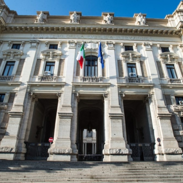 INCONTRO AL MINISTERO SU AVVIO ANNO SCOLASTICO